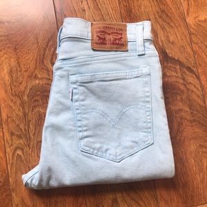Levi’s Wedgie Skinny Jeans